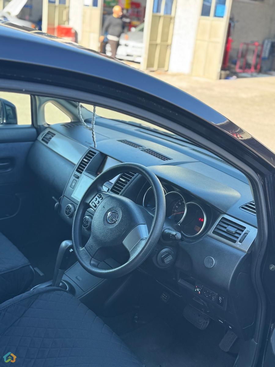 Nissan Tiida 2006 - image 7