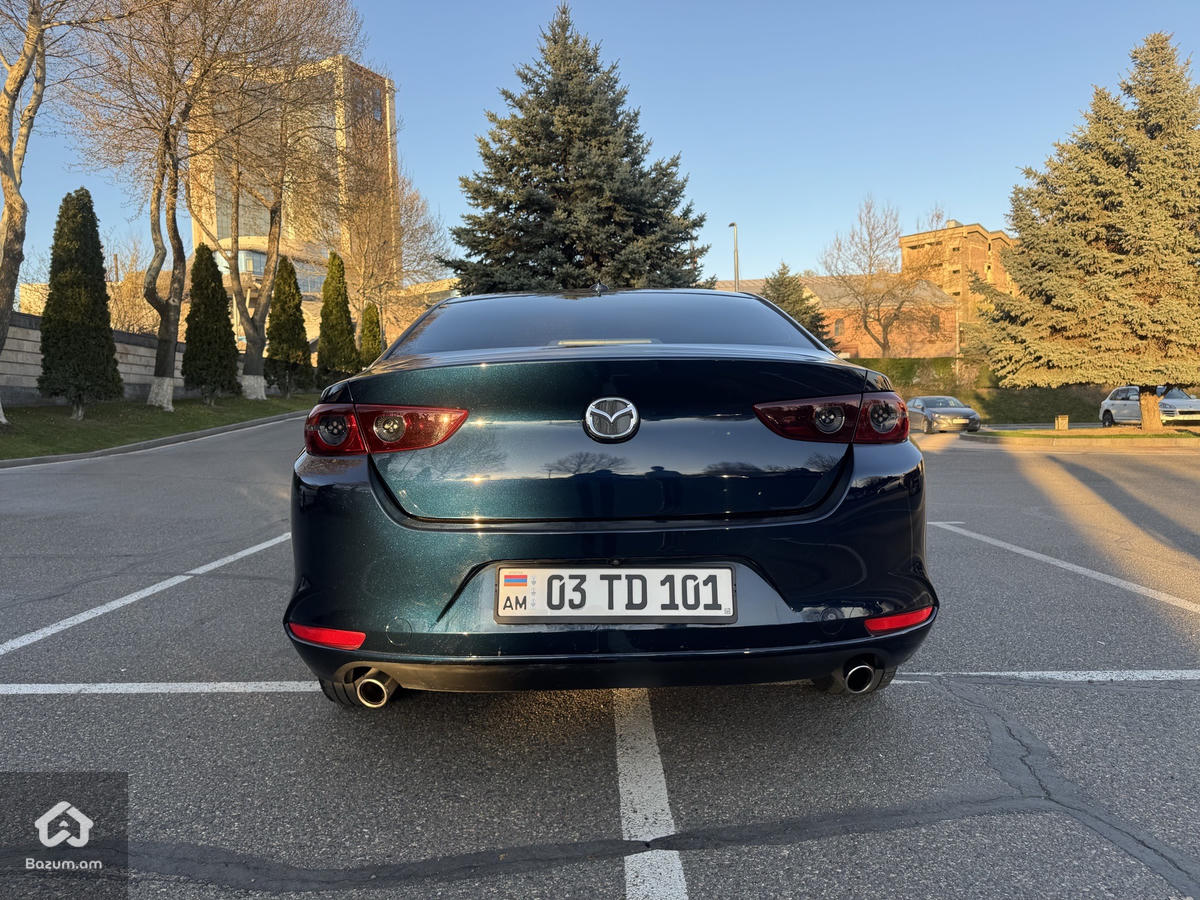 Mazda 3 2020  - image 8