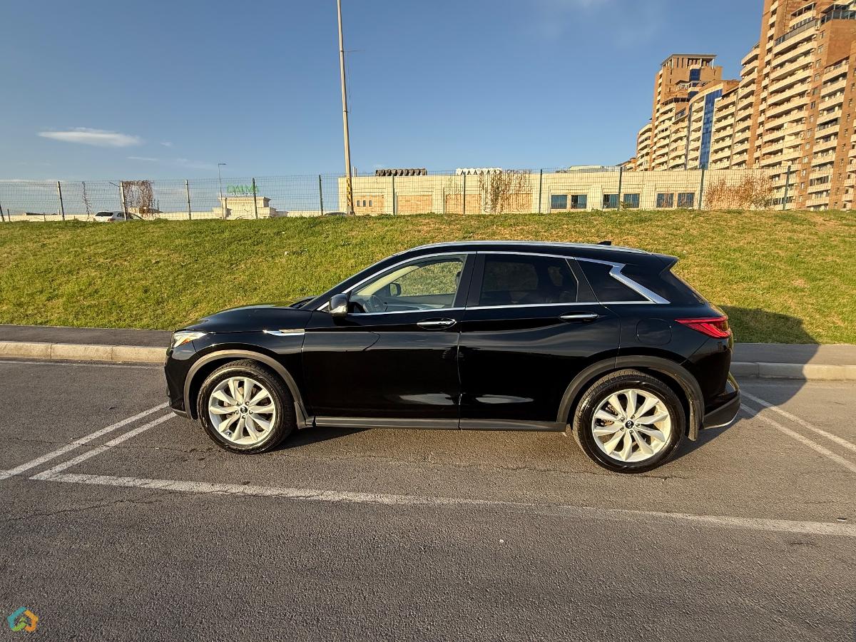 Infiniti QX50 - image 4