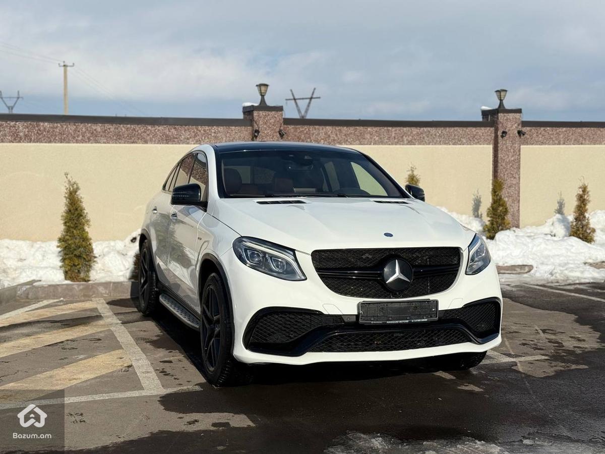 Mercedes-Benz GLE 450 coupe - image 1