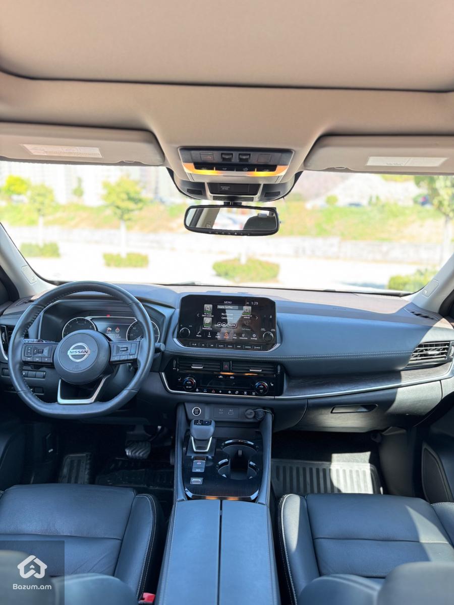 Nissan Rogue SL 2021 - image 8