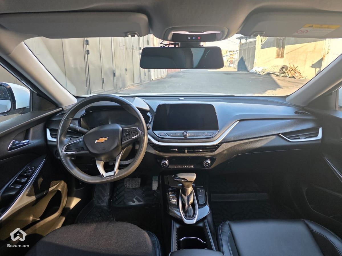 Chevrolet Menlo 2022 - image 7