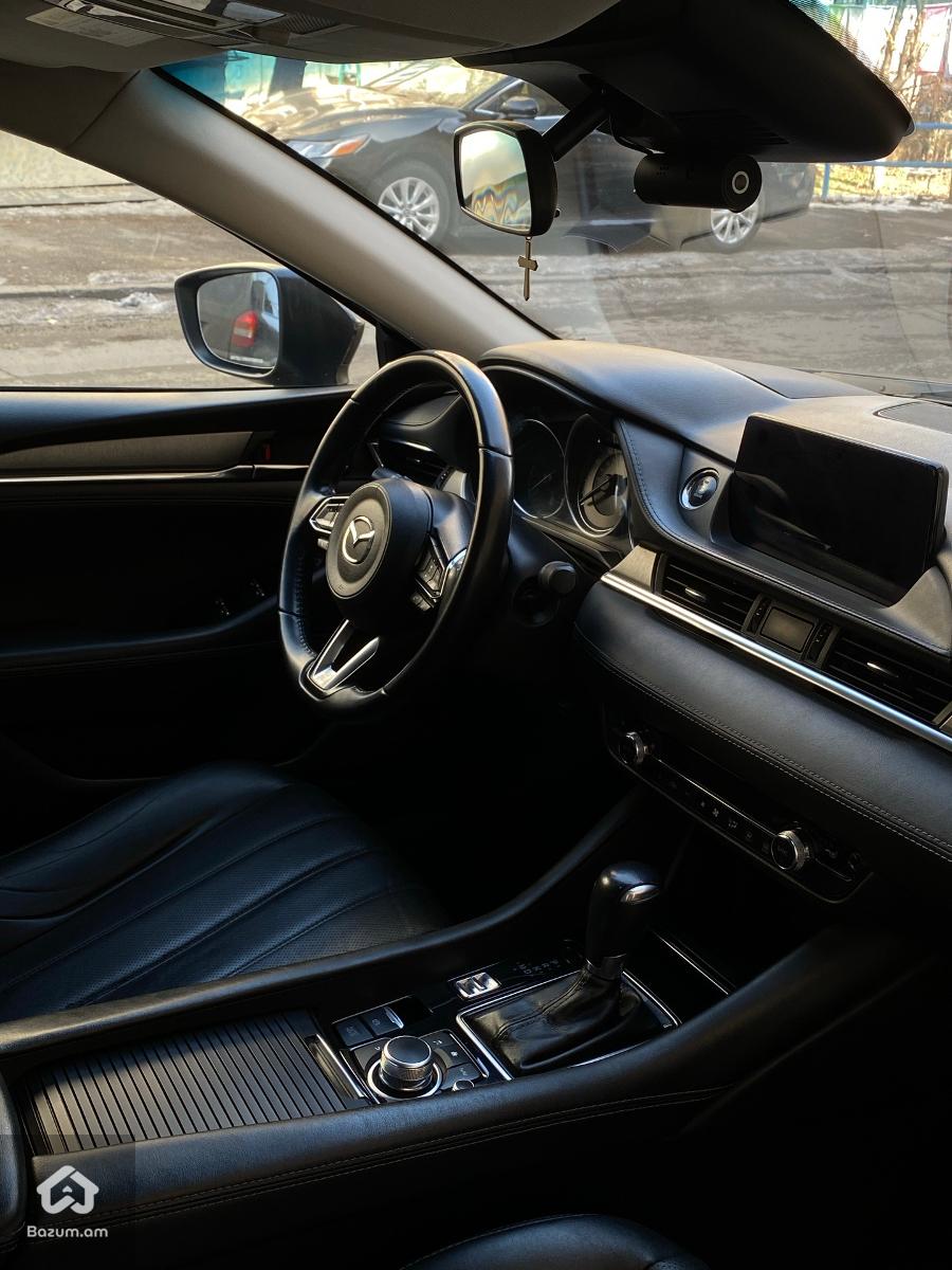 Mazda 6 Touring - image 2