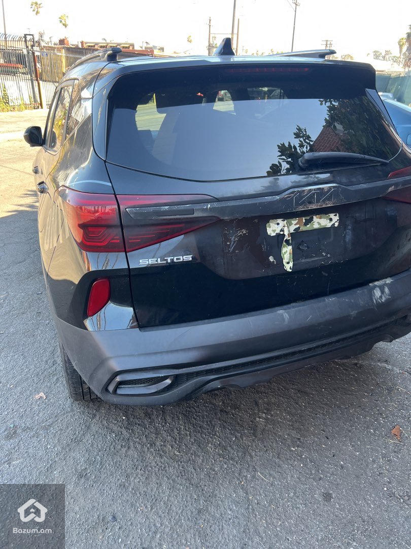 KIA SELTOS S 2022 - image 4