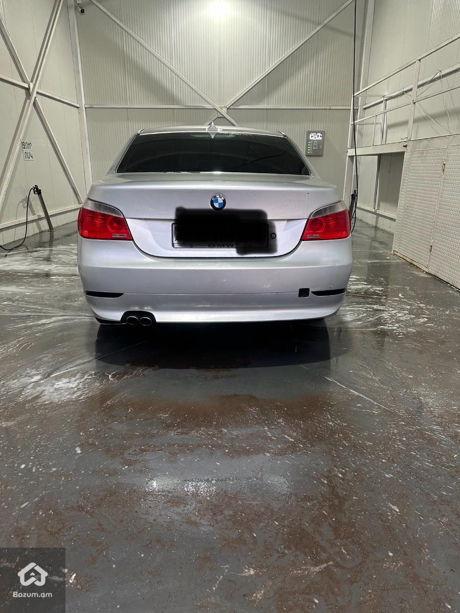 BMW E60 - image 5