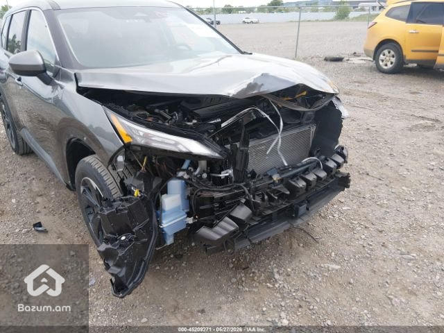 Nissan Rogue 2024 SV - image 8