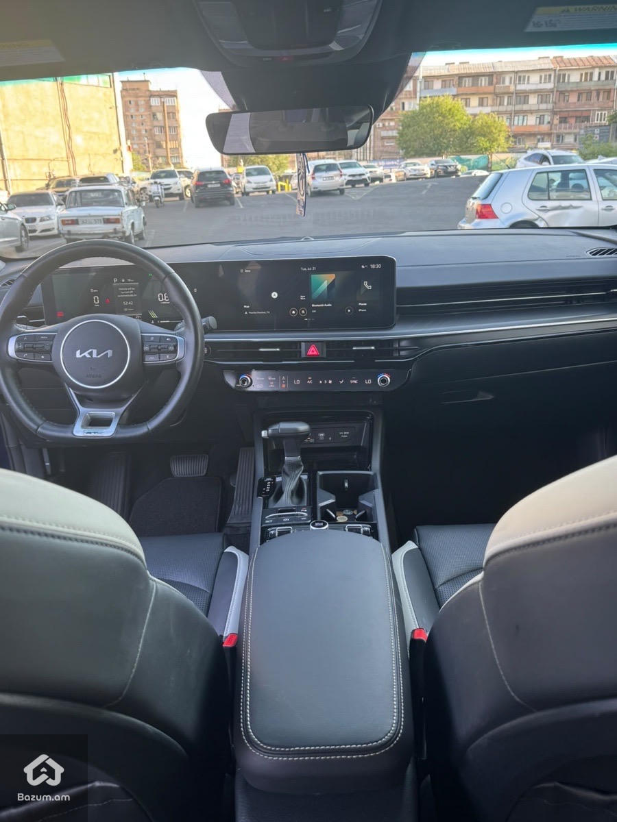 Kia K5 2025 GT-LINE - image 12