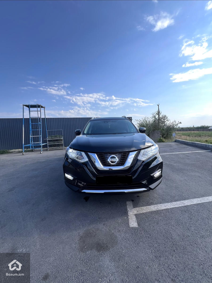 Nissan Rogue SV(AWD) - image 11