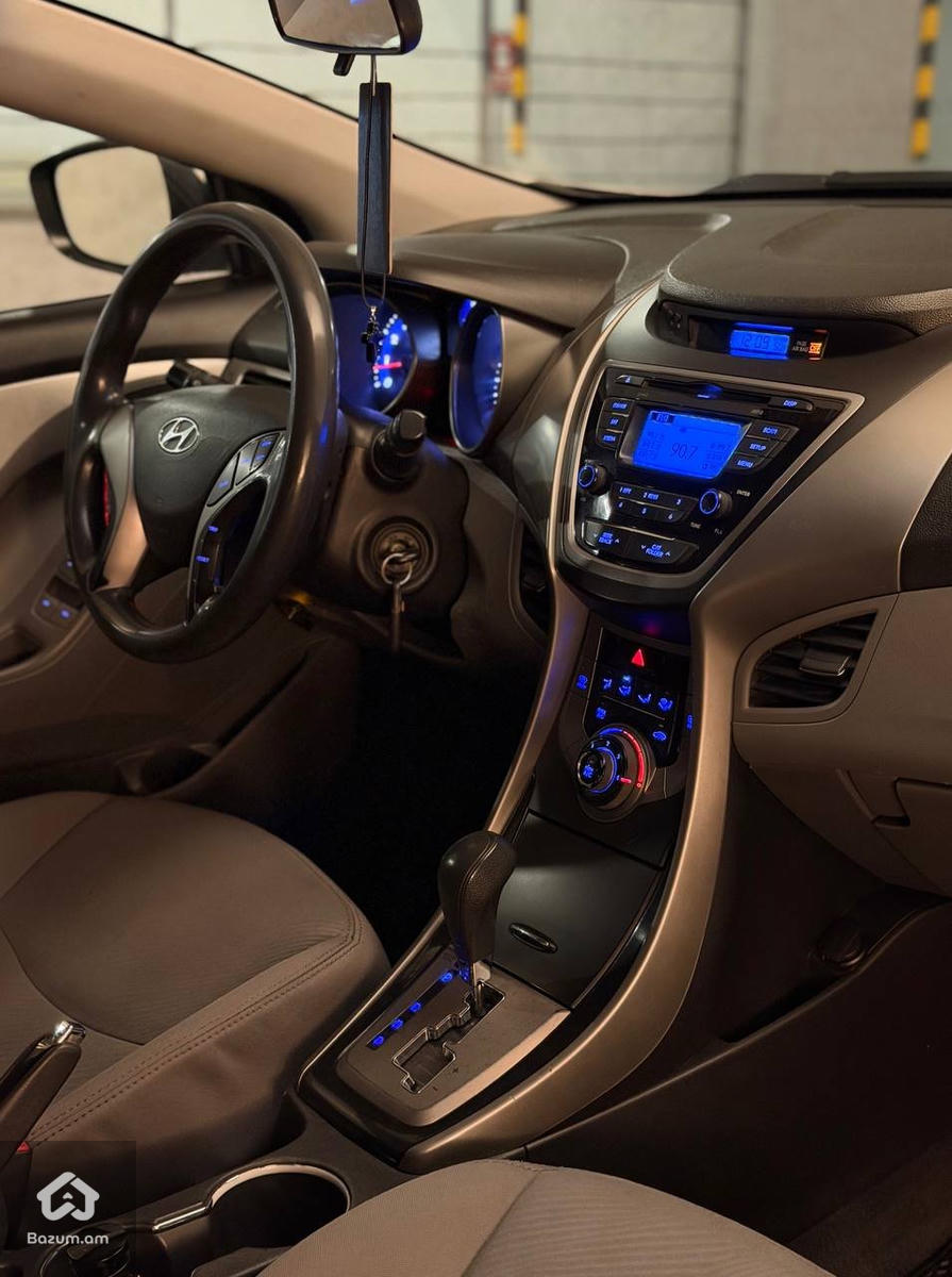 Hyundai Elantra 2013թ GLS - image 11