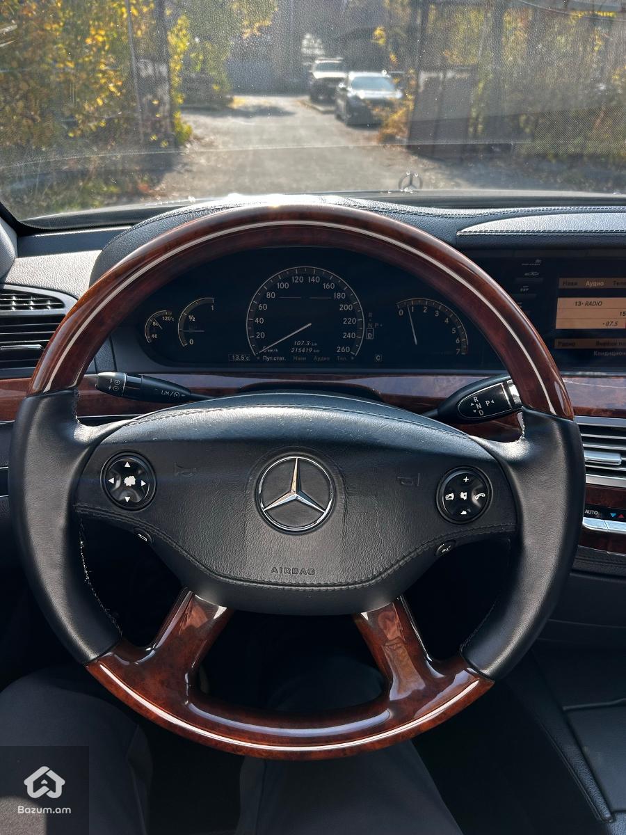 Merdedes Benz S500 W221 - image 10