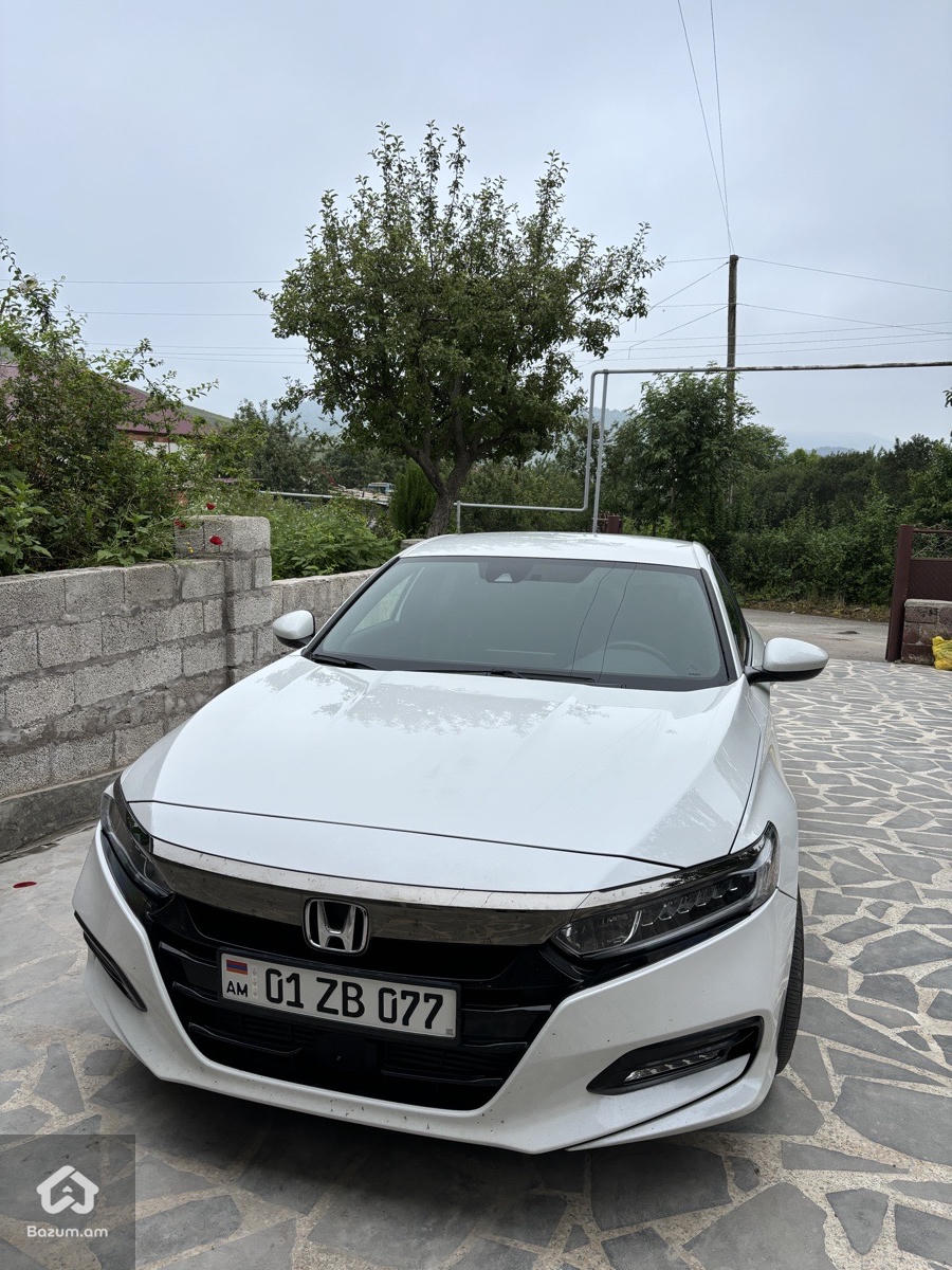 Honda - image 2