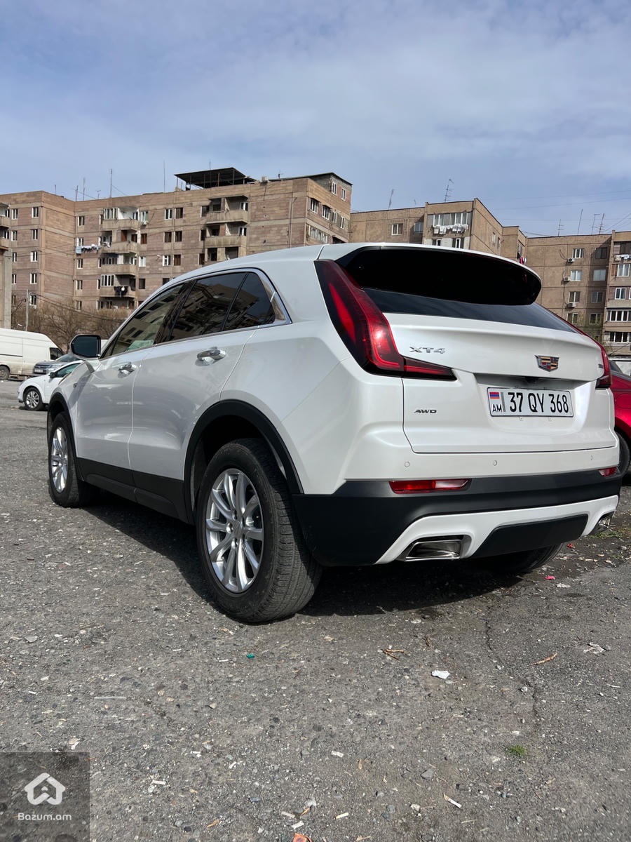 CADILLAC xt4  - image 25