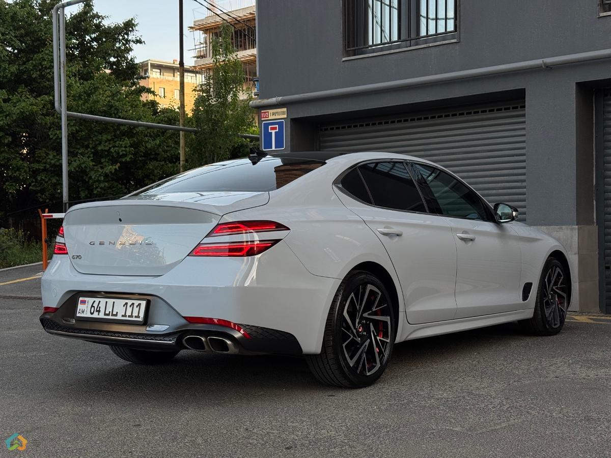 genesis g70 - image 6