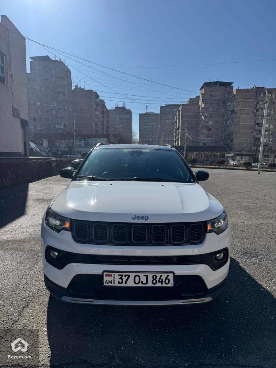 Jeep Compass Limited - image 1
