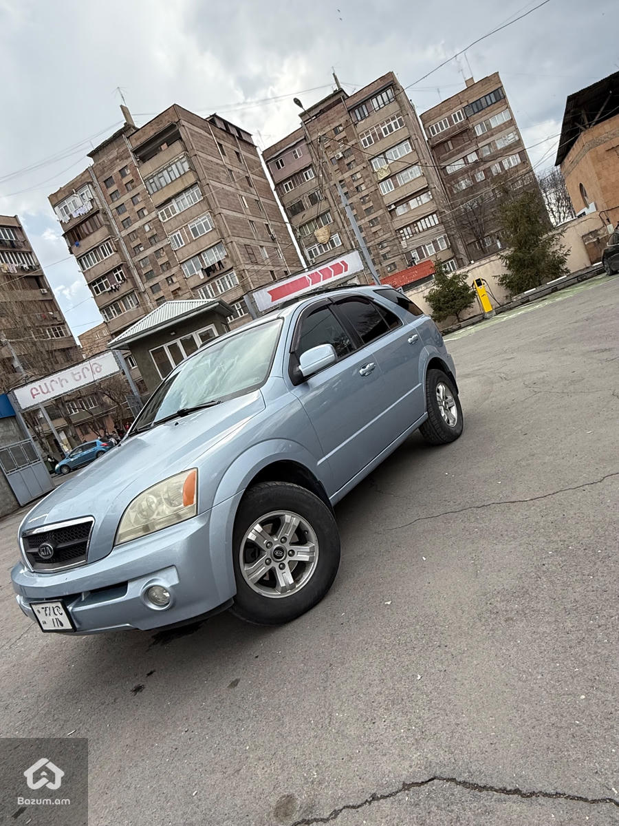 Kia Sorento - image 9