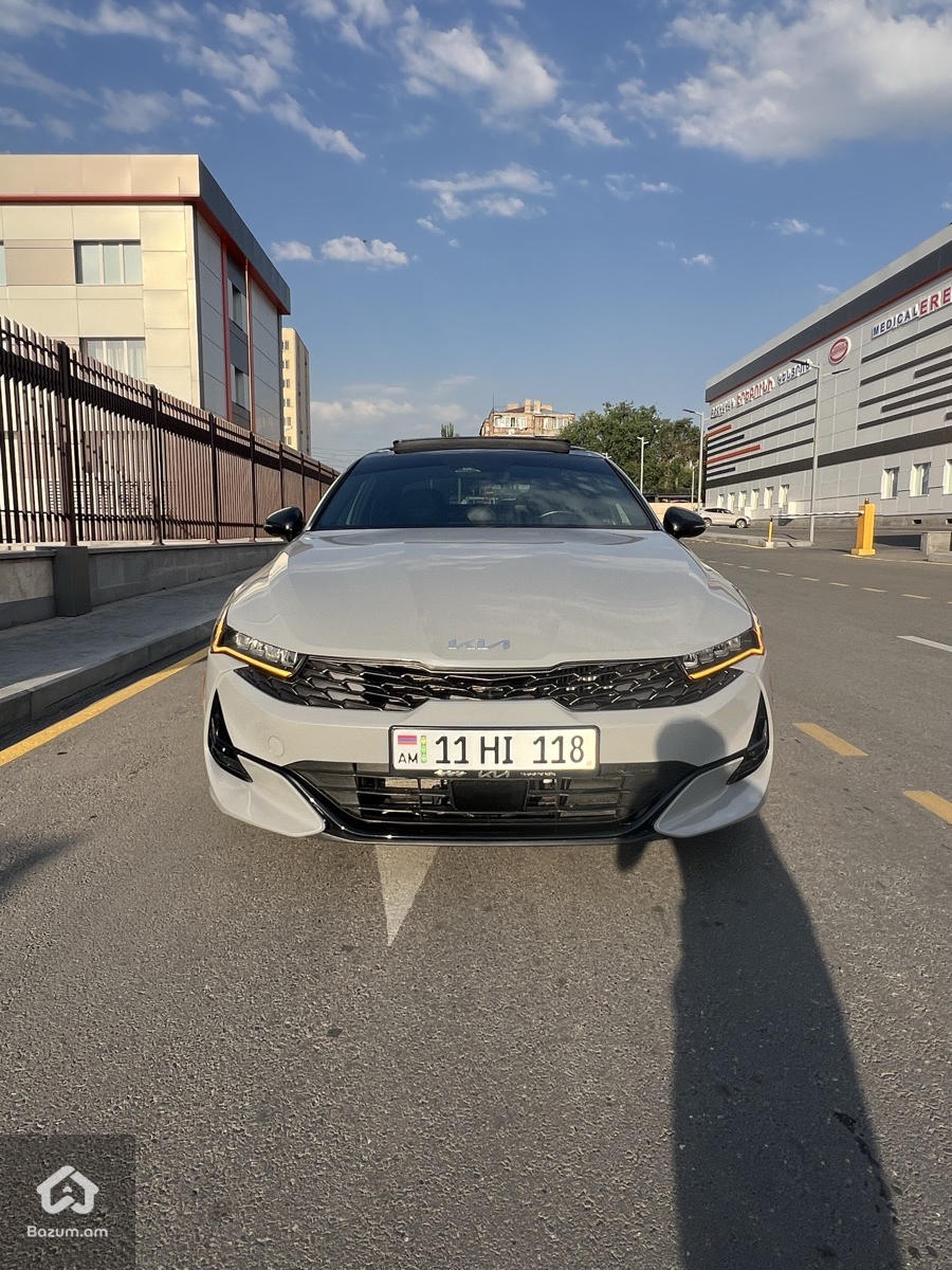 KIA K5 GT LINE - image 9