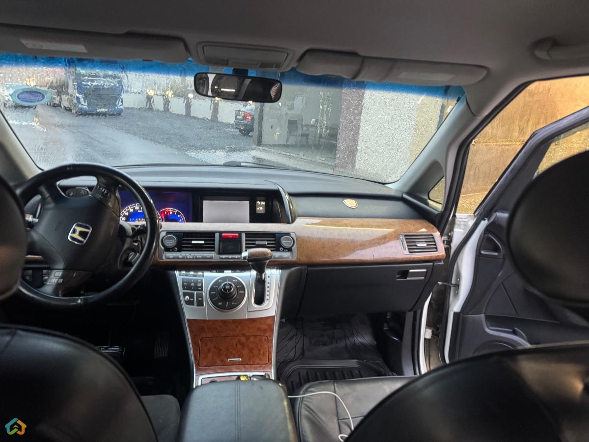 Honda elysion - image 7