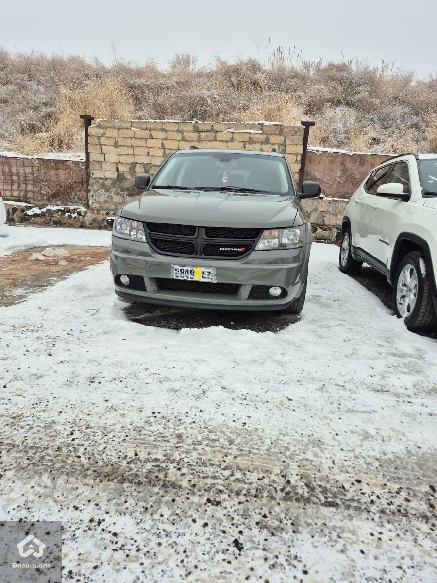 Dodge Journey - image 10