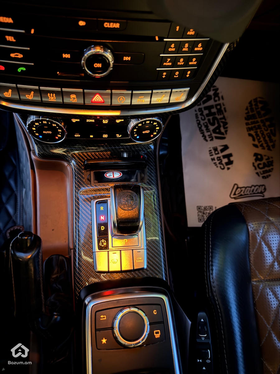 Mercedes-benz  - image 9