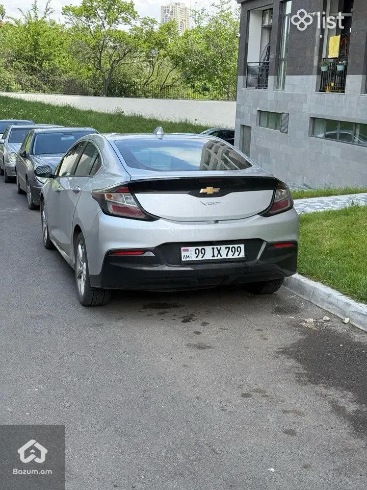 Chevrolet Volt 2 - image 2