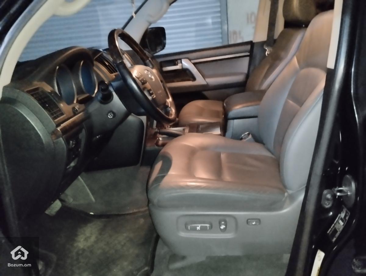 Վաճառվում է ՏՈՅՈՏԱ ԼԱՆԴ ԿՌԱՈՒԶԵՌ 200 - image 7