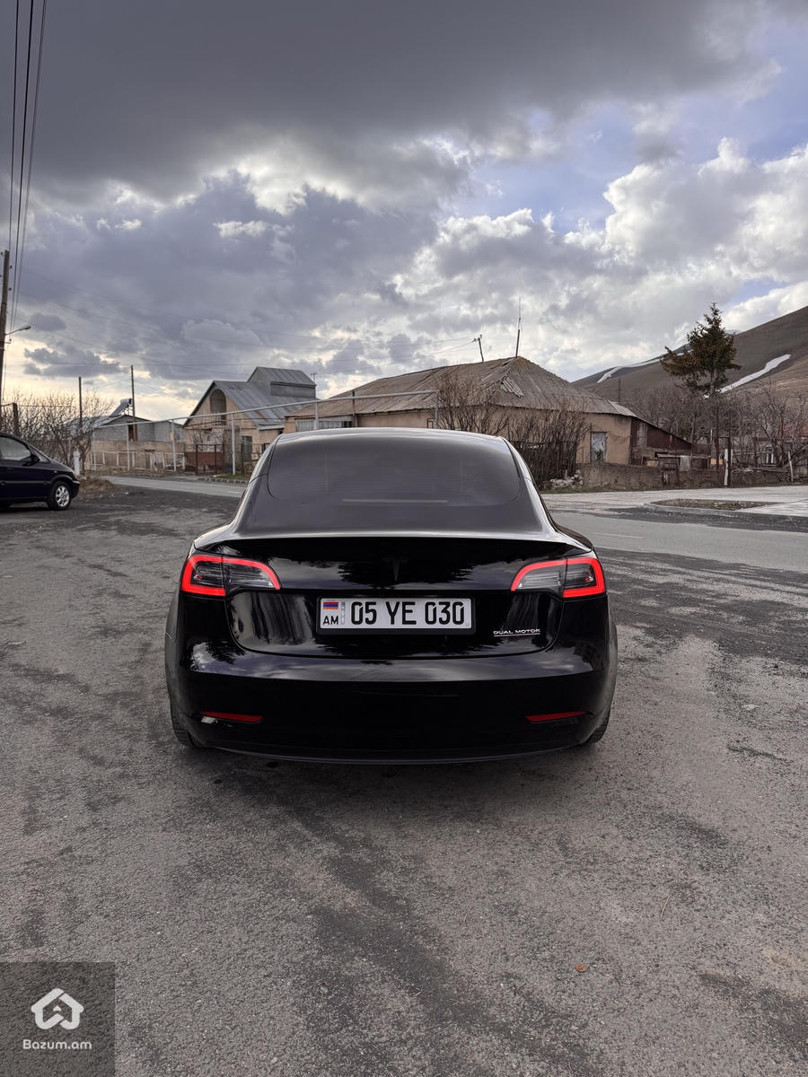 PERFORMANCE  - image 19