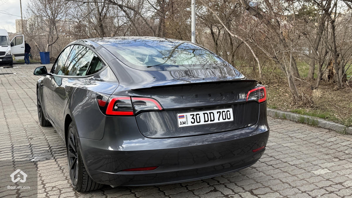 Tesla Model 3 Sr+ - image 6