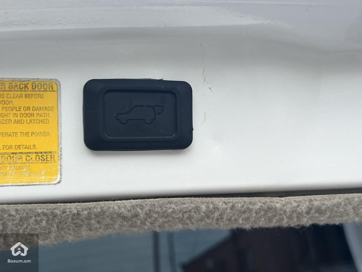 Lexus Rx350  - image 16