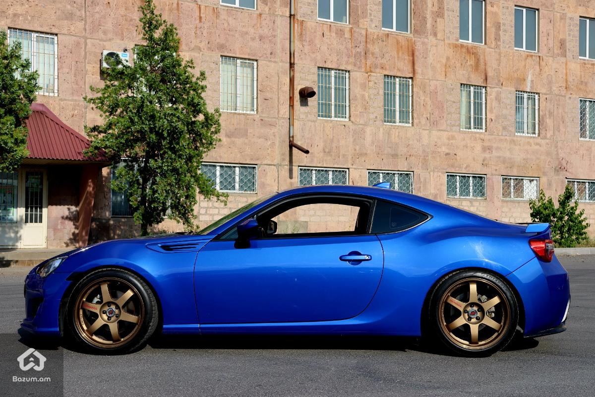 Subaru BRZ - image 4