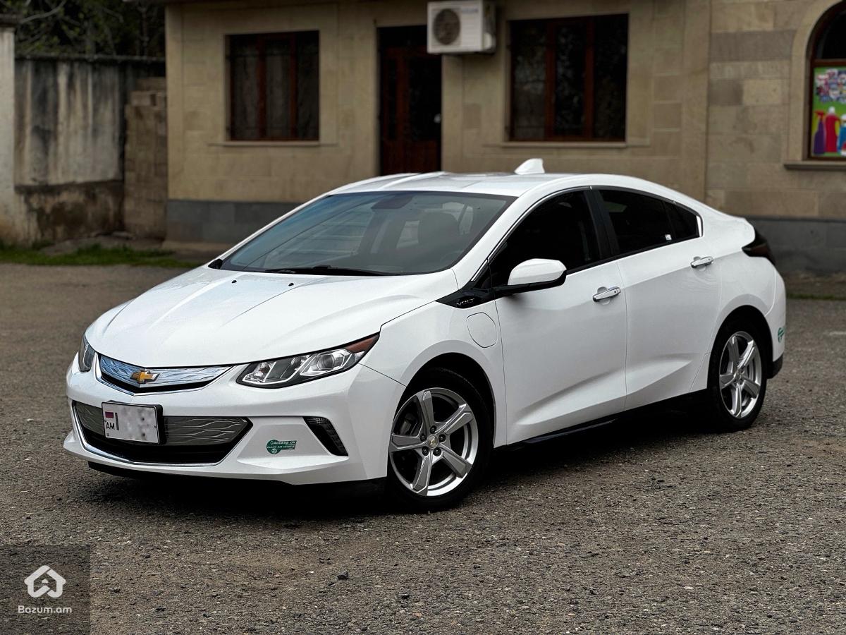 chevrolet Volt 2 - image 1