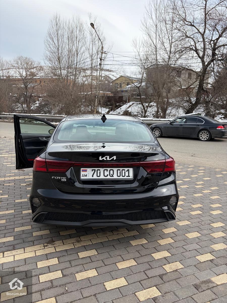 KIA FORTE FE - image 4