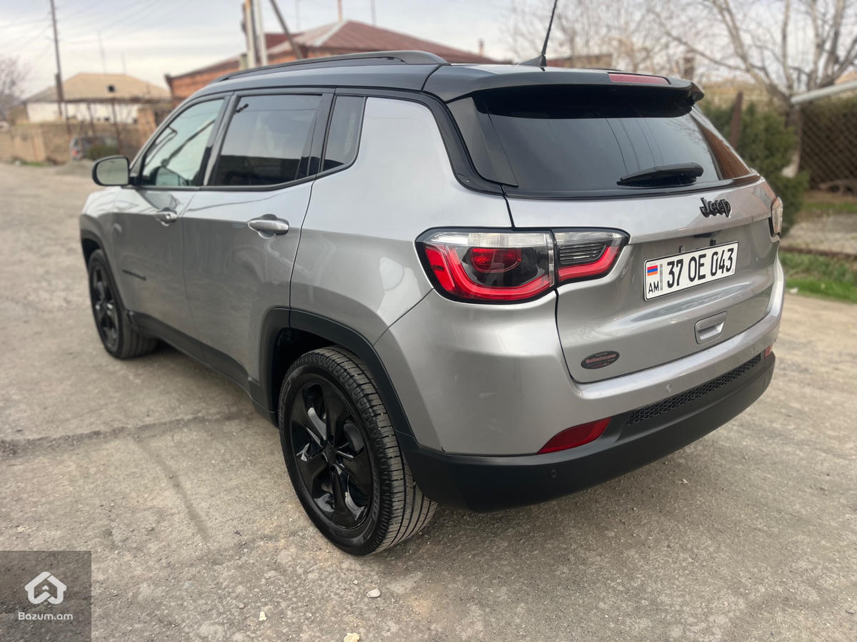 Jeep  COMPASS - image 8