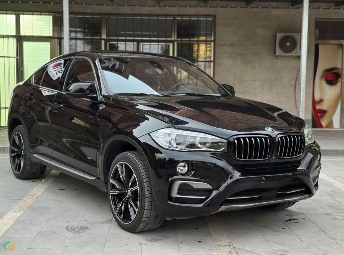 BMW X6 - image 3