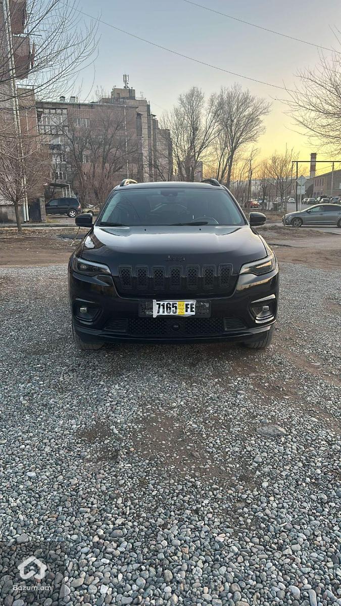 Jeep Cherokee Altitude Edition - image 12