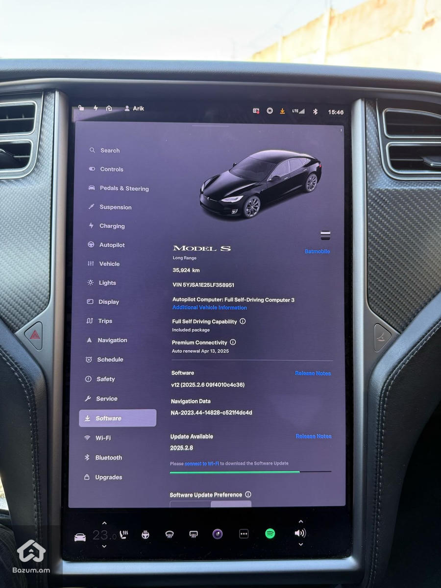 Tesla Model S Long Range Dual Motor - image 11