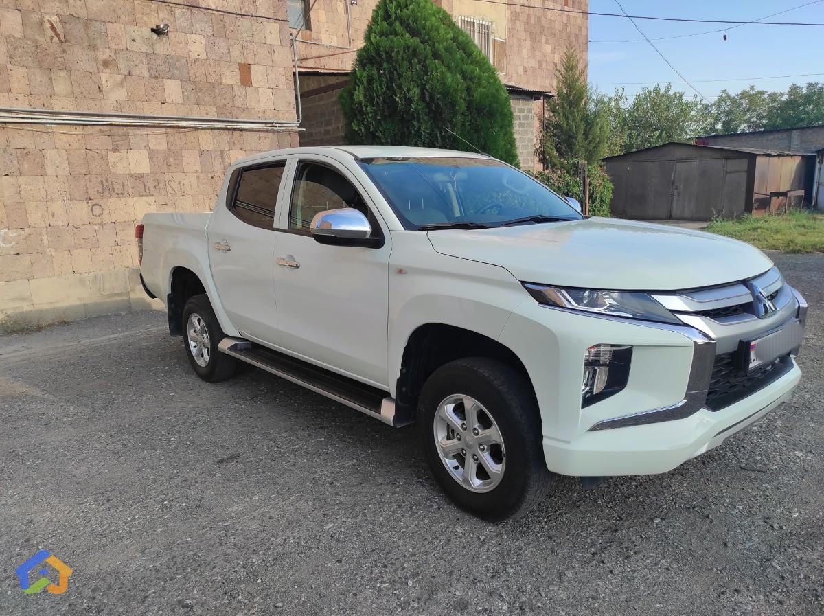 Mitsubishi L200 2020  - image 8