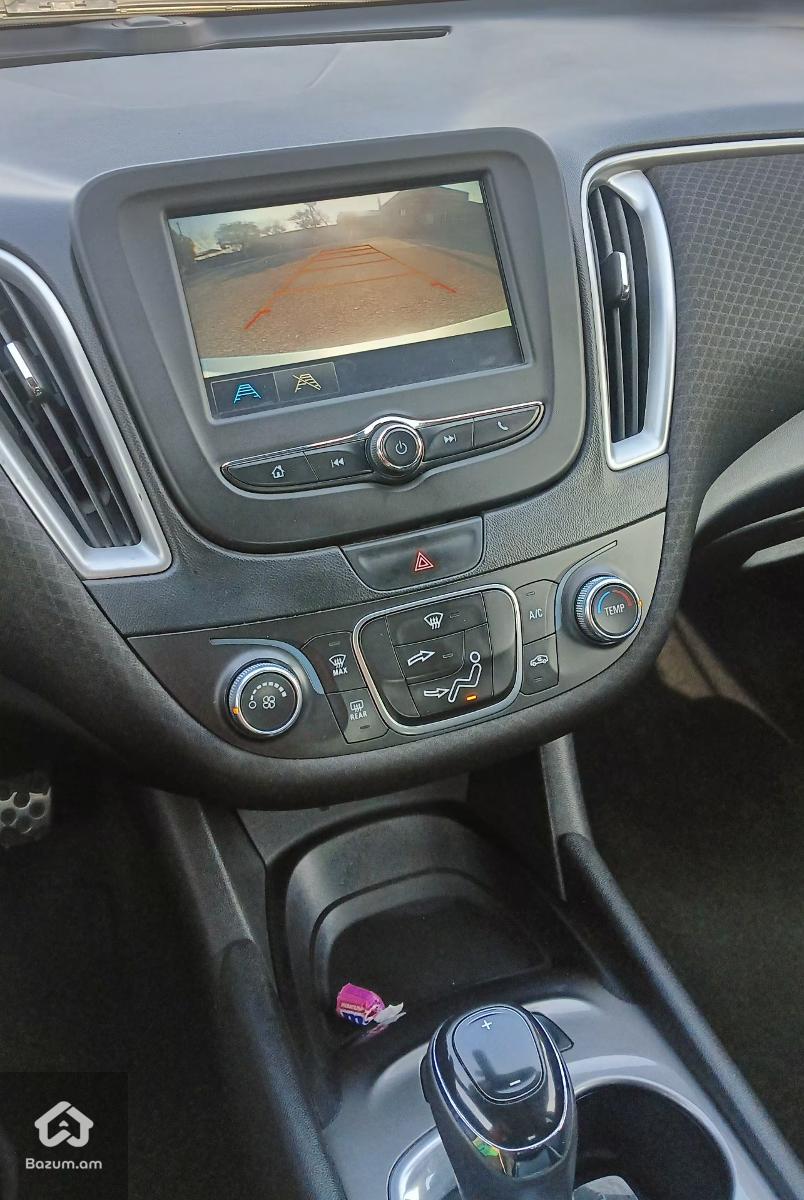 Chevrolet  - image 6