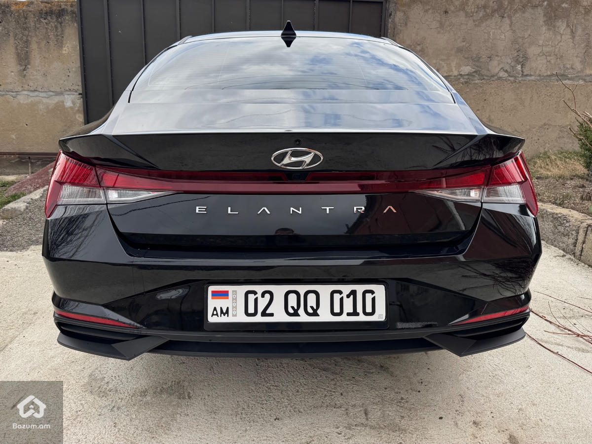 2023 HYUNDAI ELANTRA SEL PLUS - image 5