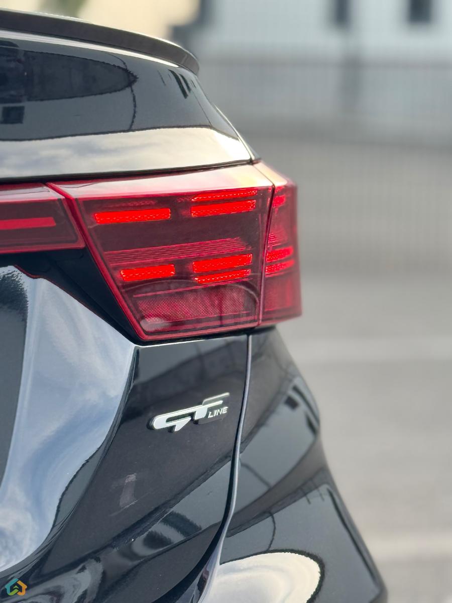 KIA FORTE 2022 Gt Line - image 9