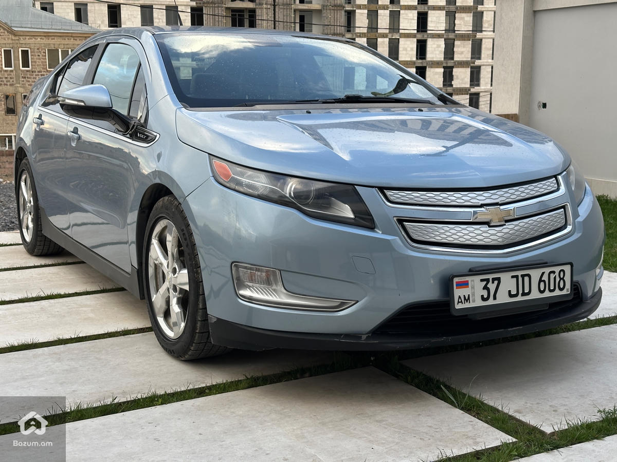 Chevrolet volt 1  - image 4