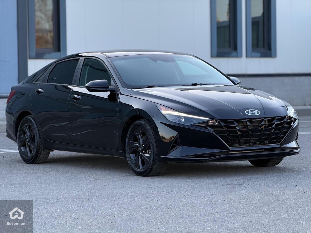 Hyundai Elantra - image 13