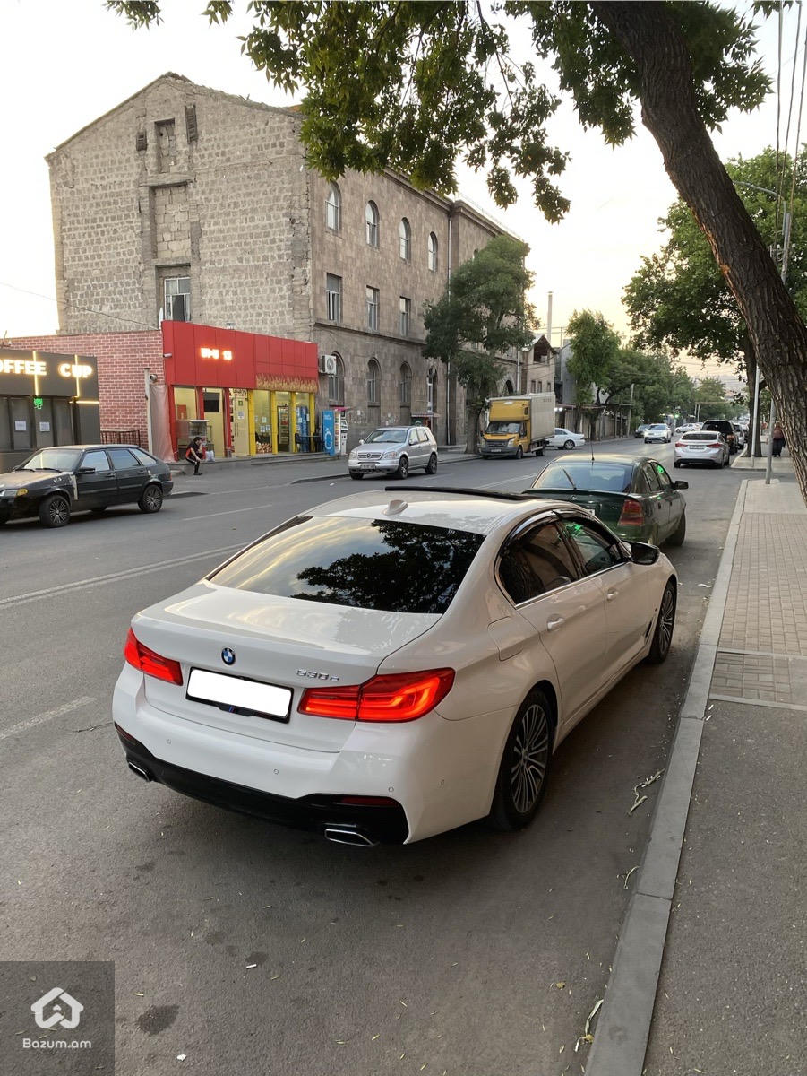 BMW G30 530E - image 5