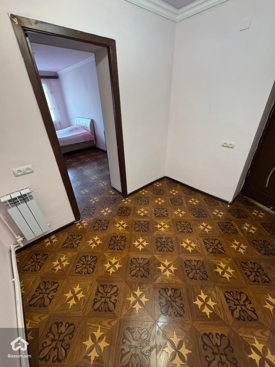 3 սենյականոց բնակարան Արցախի պողոտայում - image 14