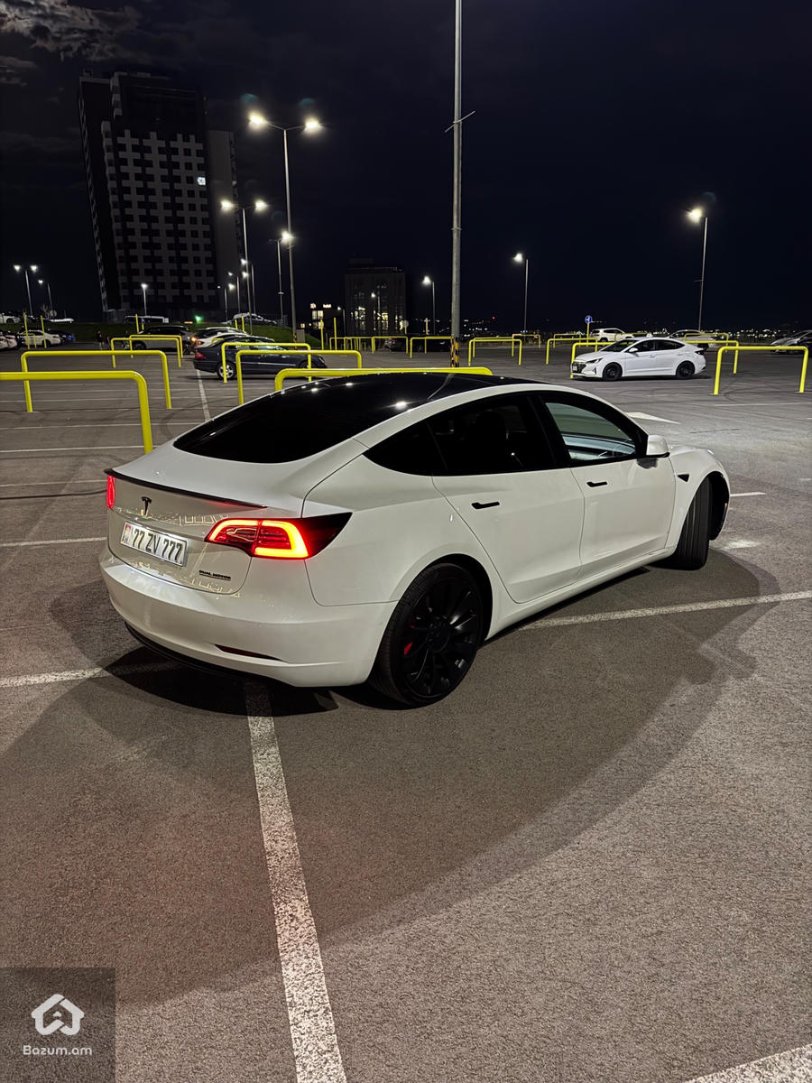 Tesla Model 3 Performance  - image 2