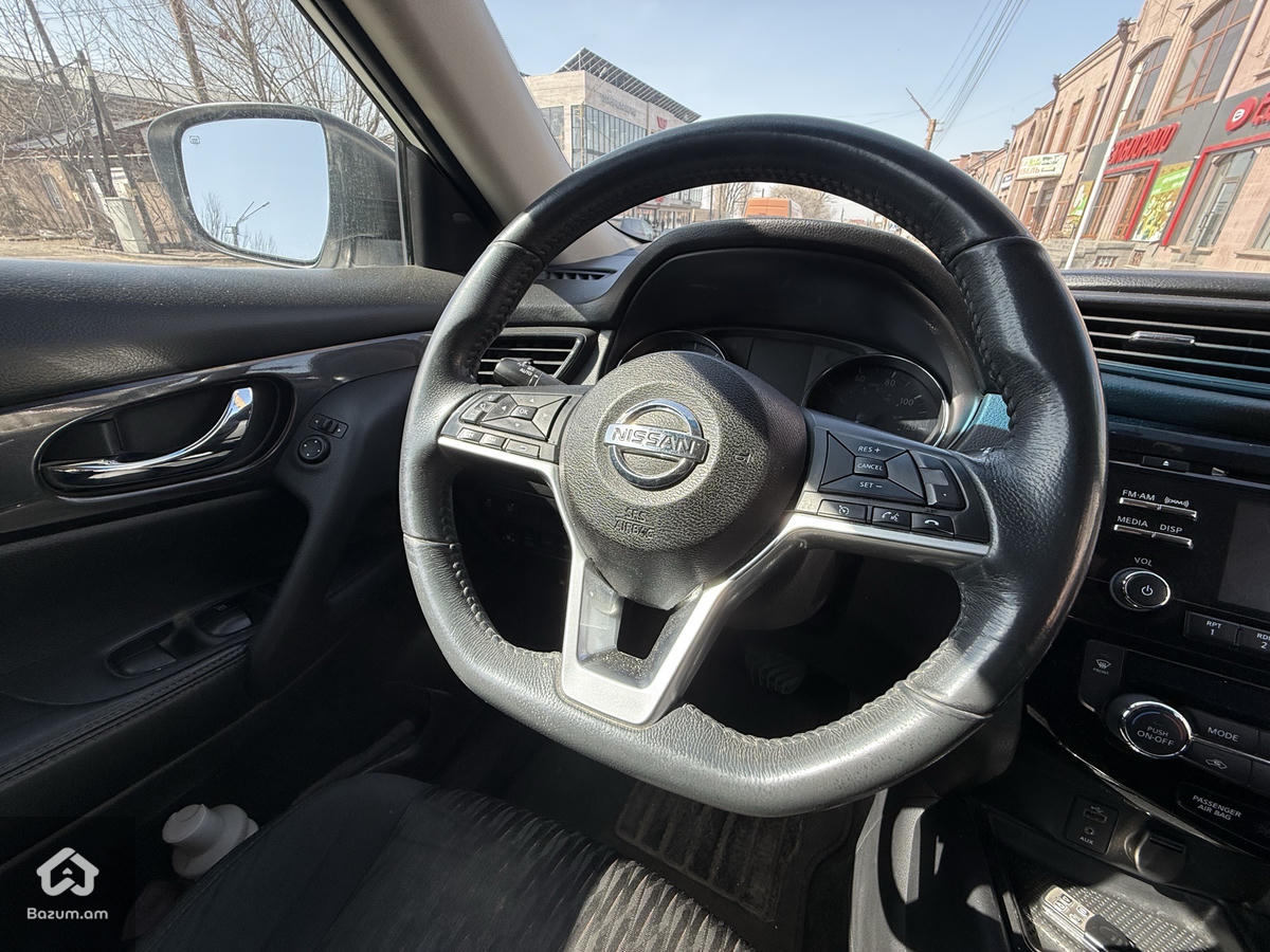 Nissan Rogue  - image 6
