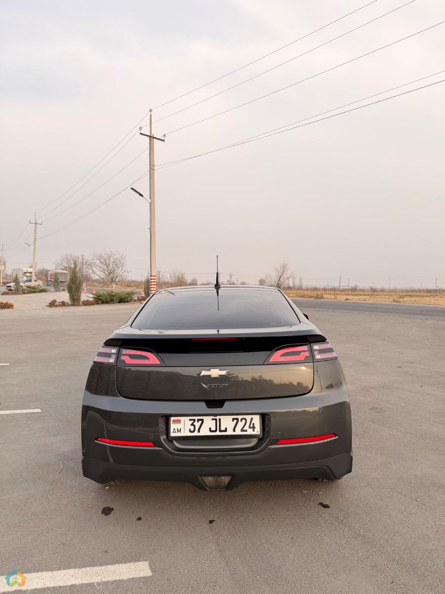 Chevrolet Volt 2014  - image 8