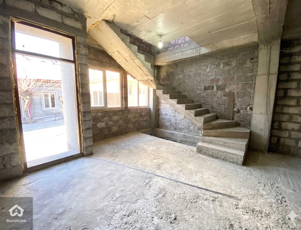 Սեփական տուն Արաբկիր Կոմիտաս - image 6