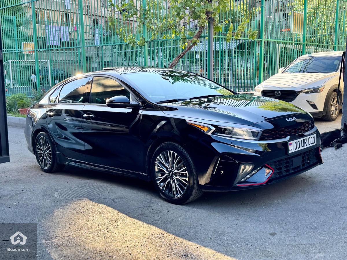 Kia Forte Gt-line Premier  - image 5