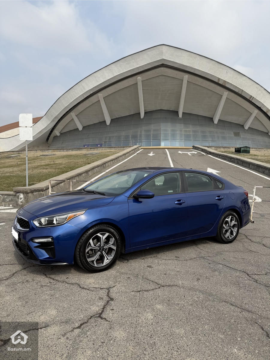 Kia Forte 2018 FE 2.0L - image 3