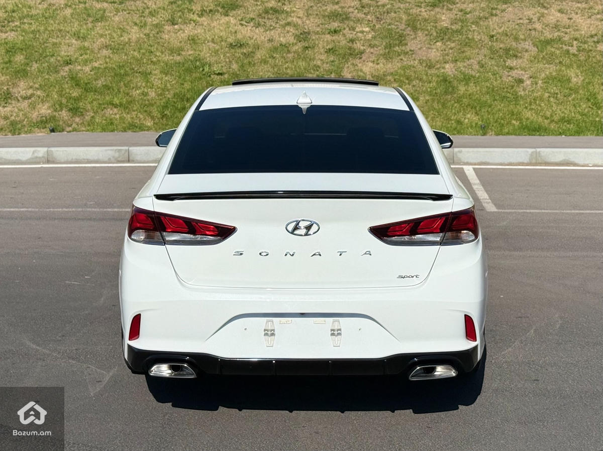 Hyundai Sonata 2.4 Sport - image 3